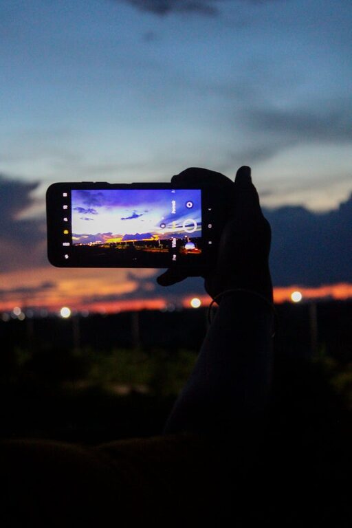 Beginner Tips for Taking Better Phone Photos Every Time